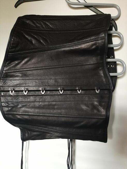 Gotycki gorset - skóra naturalna