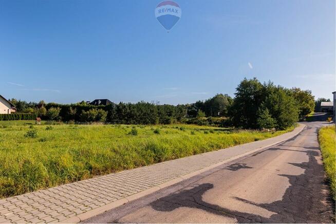 BLACK WEEKS - Działka 2676 m² z mediami – Roczyny