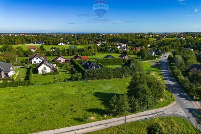 BLACK WEEKS - Działka 2676 m² z mediami – Roczyny