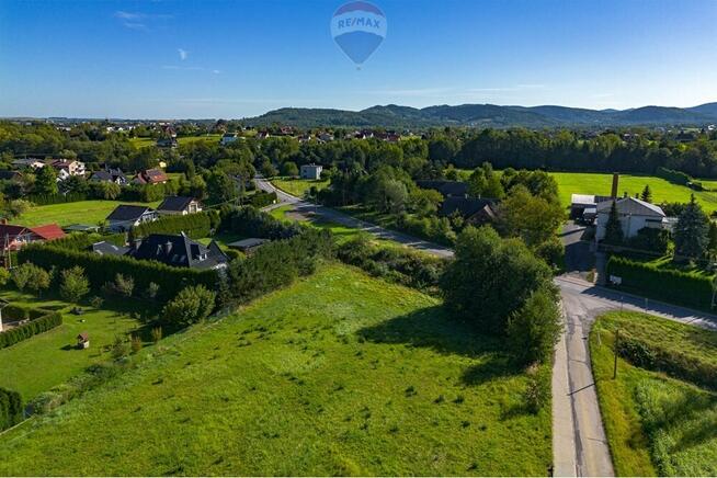 BLACK WEEKS - Działka 2676 m² z mediami – Roczyny