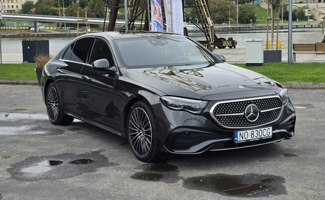 Mercedes-Benz E 220 d 4MATIC AMG Line 2023 PL salon