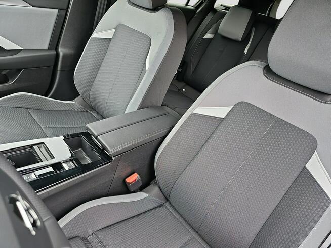 Opel Astra Sports Tourer Edition 1.2 - 130KM, AT8 / Polisa OC/AC za 1%