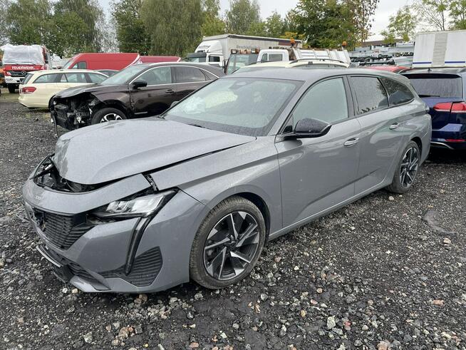 Peugeot 308 1.5-131KM BlueHDi Allure Pack S&S EAT8 Salon PL 2024