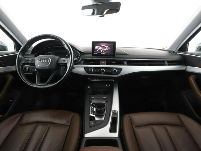 Audi A4 2.0 TDI Automat Ultra Climatronic Tempomat Navi Grzana Skóra Xenon PDC