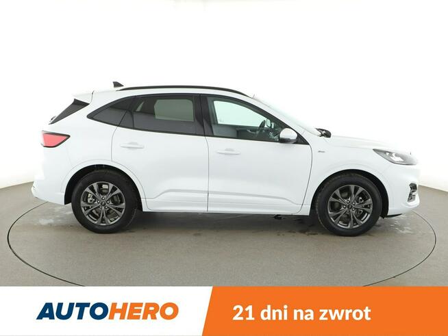 Ford Kuga HEV skóra/alcantara full LED navi virtual cocpit kamera i czujnik park
