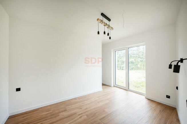 Dom Pierwoszów gm. Wisznia Mała, Osiedlowa