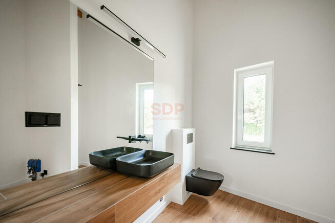 Dom Pierwoszów gm. Wisznia Mała, Osiedlowa