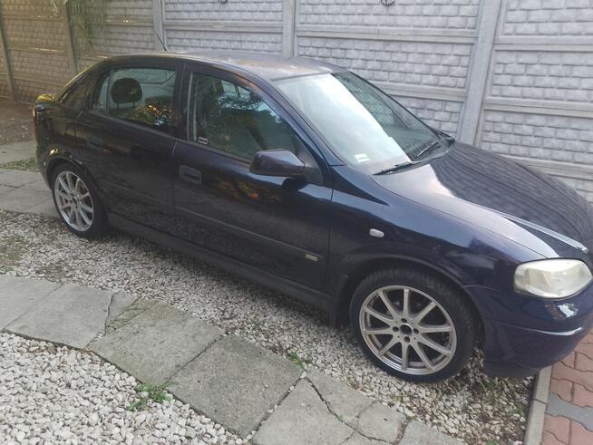 Sprzedam Opla Astrę