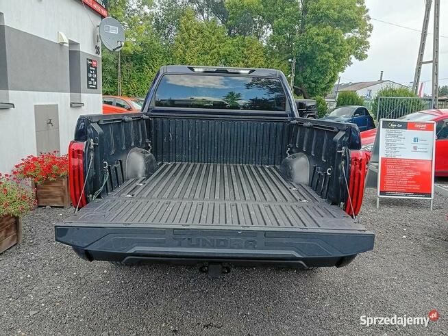 Toyota Tundra 4x4 2022 benzyna 280 KM automat