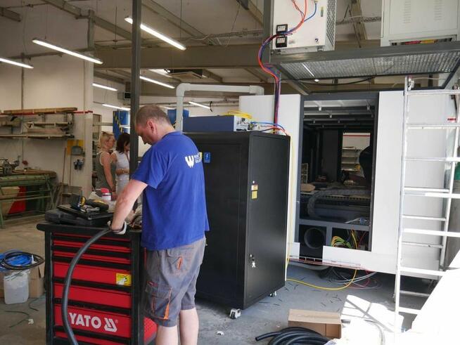 Wycinarka Laserowa Fiber Ploter CNC do blachy 3015GCL 3kW