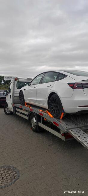 Fiat Ducato 2.8 JTD 2005 – laweta w bardzo dobrym stanie