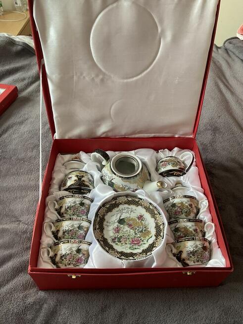 Zestaw porcelany japońskiej Yamasen z 24-karatowym złotem