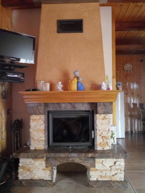 SPRZEDAM atrakcyjną działkę budowlaną 200 m od jeziora