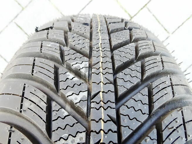 2 opony Nexen NBlue 4Season 185/65R14 86T całoroczne opony