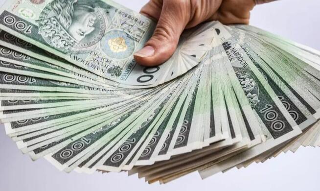 Potrzebujesz szybkiej gotówki? Pożyczki od 5 000 do 15 000 z