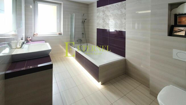 Bezczynszowa połowa domu 130m2 z ogrodem i parkingiem