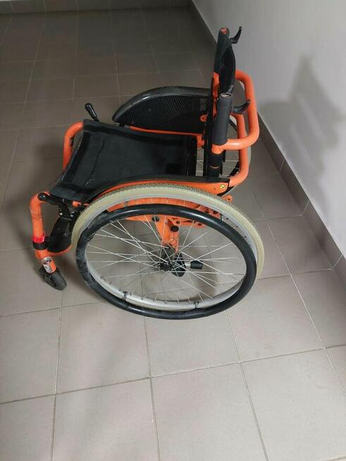 wózek inwalidzki-Tornado lekki z systemem szybkiego demonta