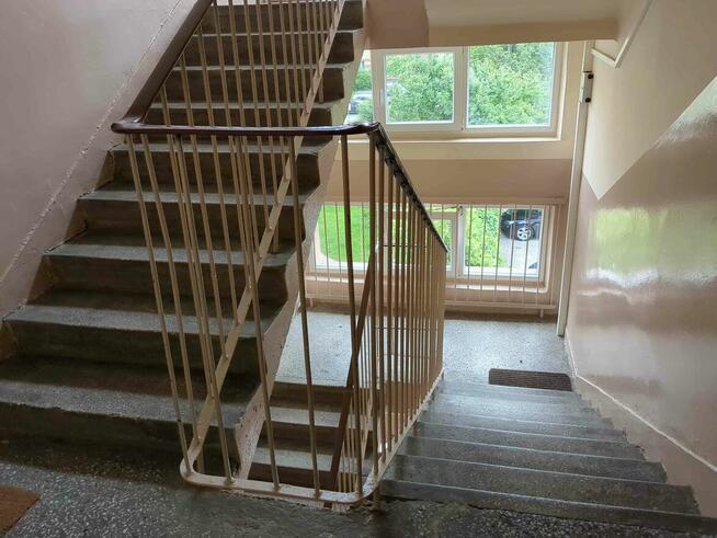 Udział w lokalu mieszkalnym od syndyka - Końskie, ul. Hubala