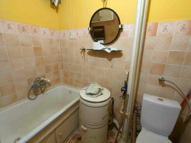 Udział w lokalu mieszkalnym od syndyka - Końskie, ul. Hubala