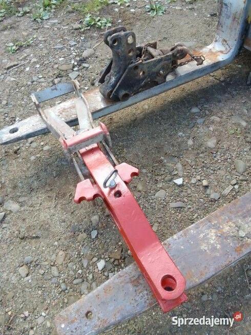 Ursus C-360 zaczepy kpl