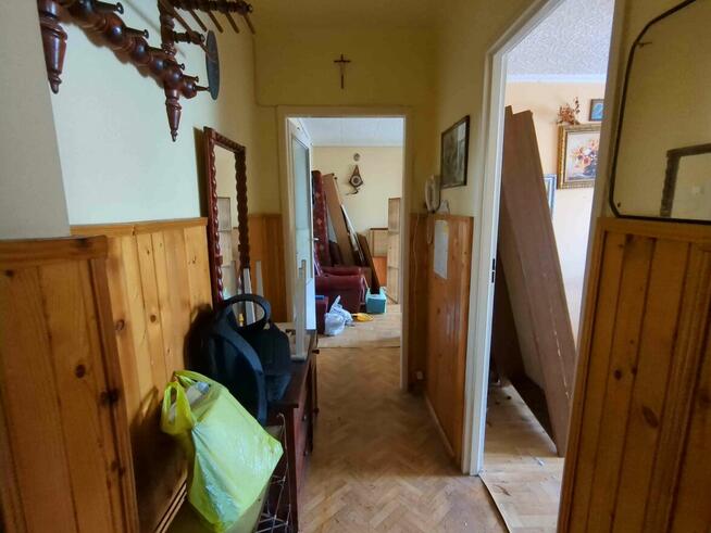 Udział w lokalu mieszkalnym od syndyka - Końskie, ul. Hubala