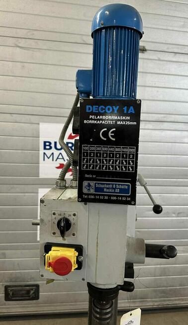 Decoy 1A - wiertarka kolumnowa z przekladnia