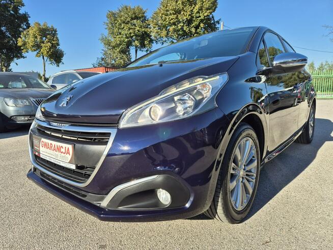 Peugeot 208 1.2 5drzwi Ładny