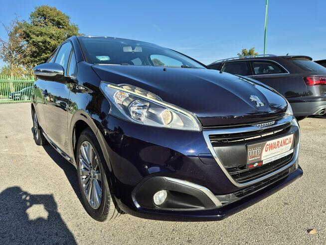Peugeot 208 1.2 5drzwi Ładny