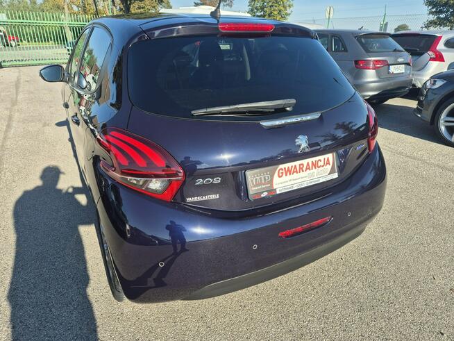 Peugeot 208 1.2 5drzwi Ładny