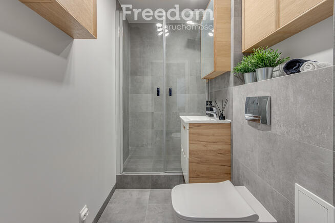 2-pokojowe mieszkanie z balkonem, blisko metra