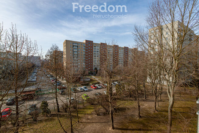 2-pokojowe mieszkanie z balkonem, blisko metra