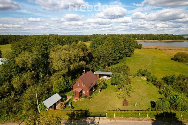 Działka z domkiem blisko jeziora Dręstwo