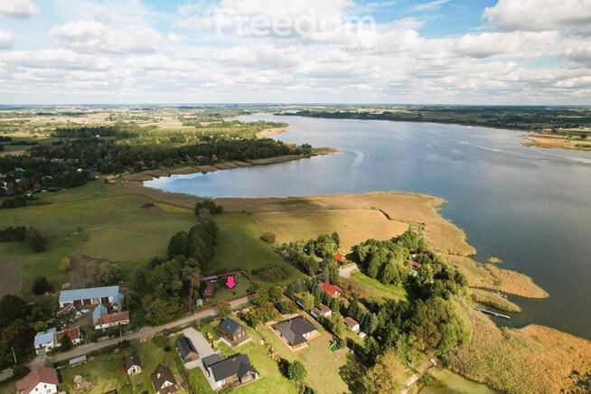 Działka z domkiem blisko jeziora Dręstwo