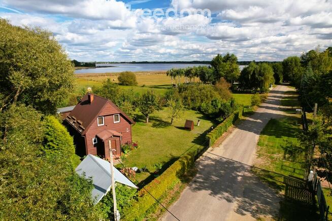 Działka z domkiem blisko jeziora Dręstwo