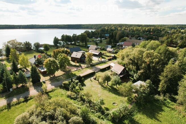 Działka z domkiem blisko jeziora Dręstwo