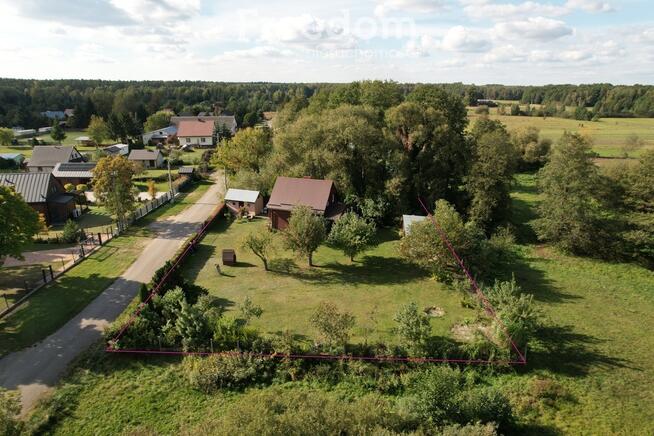 Działka z domkiem blisko jeziora Dręstwo