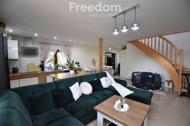 Dom 141 m2, 6 pokoi, 2 kuchnie, 3 łazienki, ogród