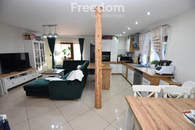 Dom 141 m2, 6 pokoi, 2 kuchnie, 3 łazienki, ogród