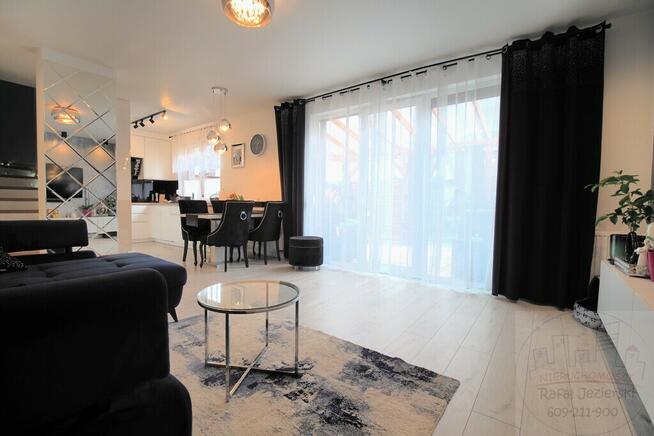 nowe kameralne bezpieczne osiedle 3 pokoje, garaż