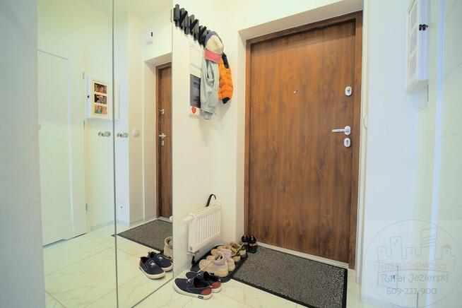 nowe kameralne bezpieczne osiedle 3 pokoje, garaż