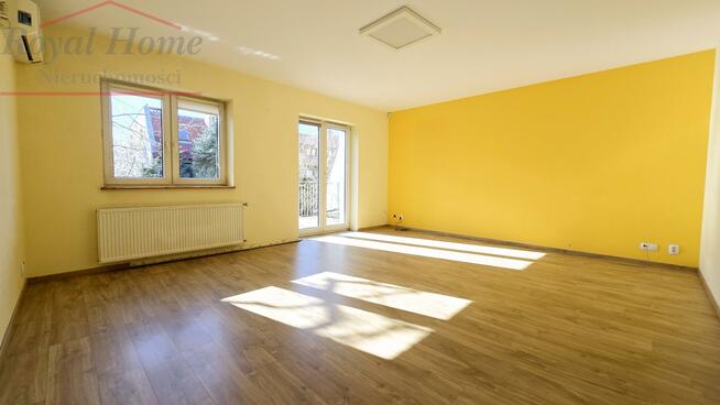 Dom Wrocław Fabryczna, Muchobór Mały, Belgijska