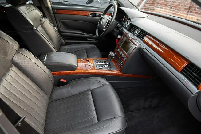 Volkswagen Phaeton 3.0TDI 235KM ! 4Motion DSG ! Super Stan Niski Przebieg ! Serwisowany !