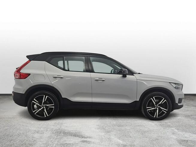 Volvo XC 40 T5 Plug-In Hybrid R-Design ! Z Polskiego Salonu ! Faktura Vat !