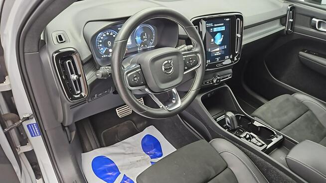 Volvo XC 40 T5 Plug-In Hybrid R-Design ! Z Polskiego Salonu ! Faktura Vat !