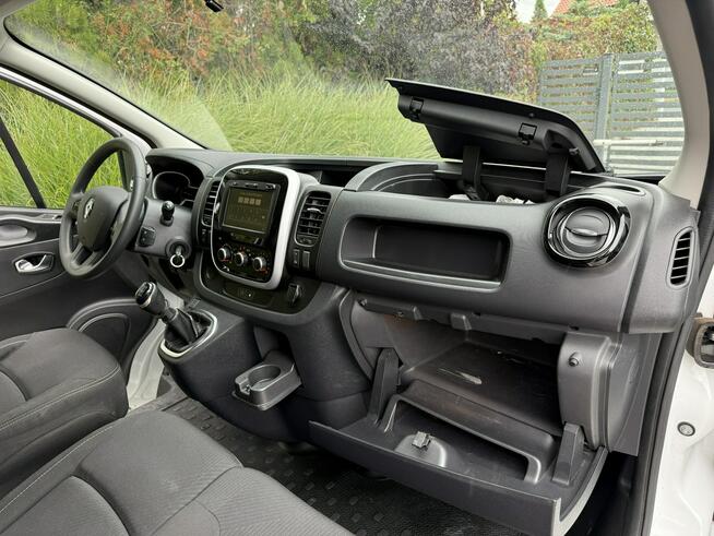 Renault Trafic LIFT !!! LEDY !!! - długi / LONG z klimą - bardzo zadbany