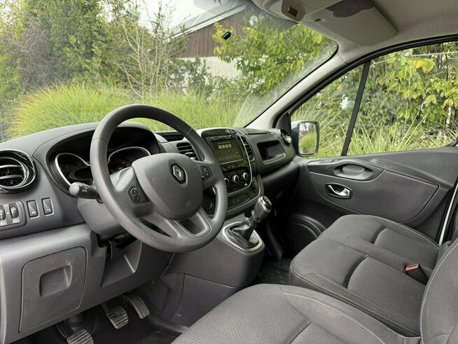 Renault Trafic LIFT !!! LEDY !!! - długi / LONG z klimą - bardzo zadbany