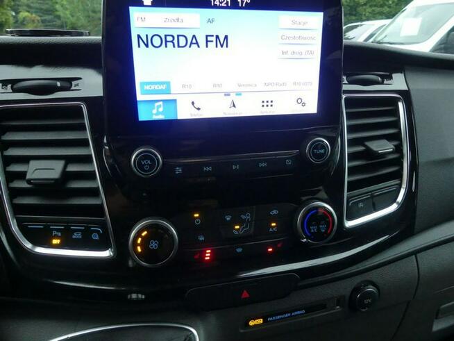 Ford Transit Custom 2,0 Tdci 170KM Limited Tourneo L2H1 Doka 5 miejsc full opcja F.VAT23