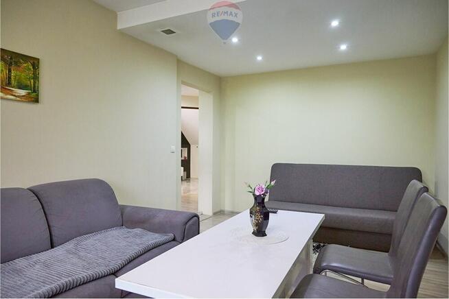 Dom w Cieplicach Gotowa inwestycja 3 mieszkania