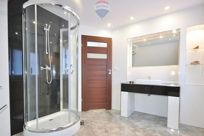 Dom w Cieplicach Gotowa inwestycja 3 mieszkania