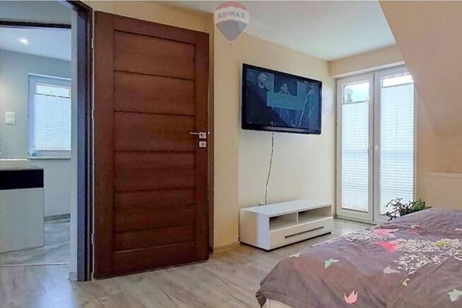 Dom w Cieplicach Gotowa inwestycja 3 mieszkania